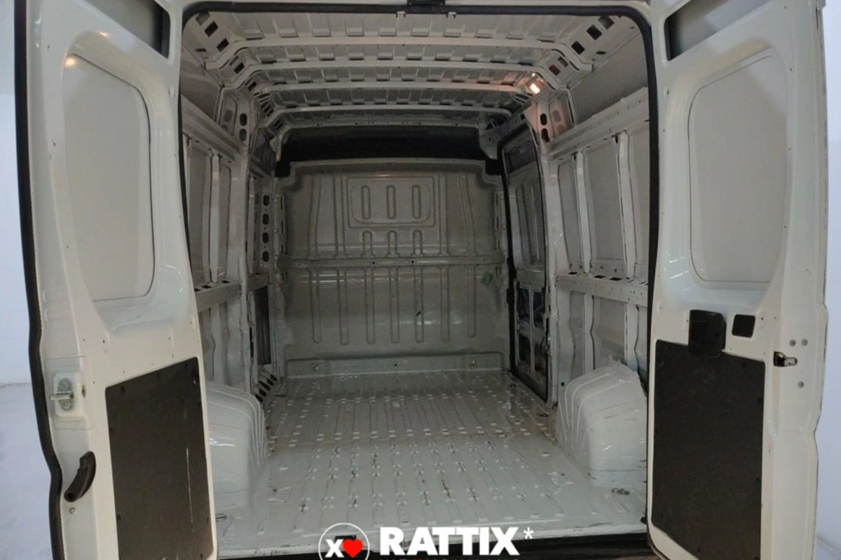 PEUGEOT boxer iii 333 2019 2.2 bluehdi 140cv S&S L3H2